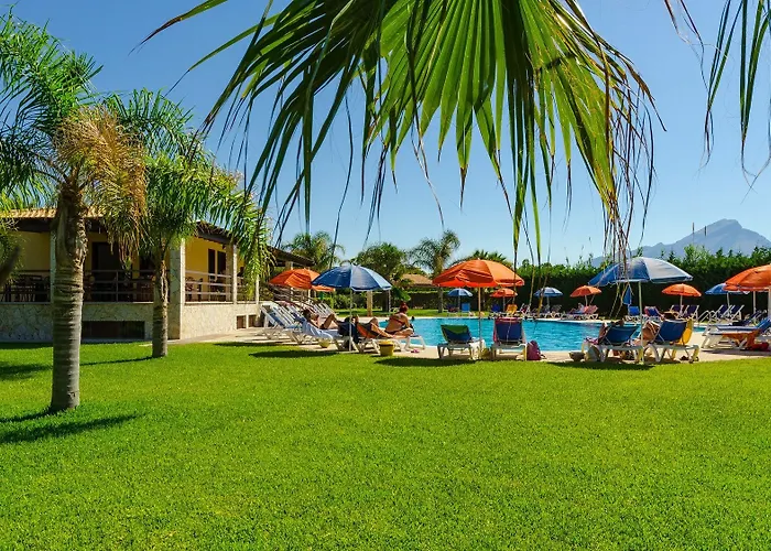 Aparthotel Hydria 4*