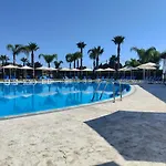 Ξενοδοχείο με διαμερίσματα Hydria