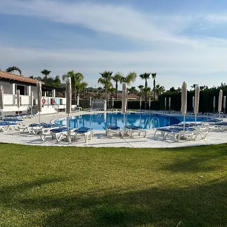 Hydria Aparthotel Campofelice Di Roccella