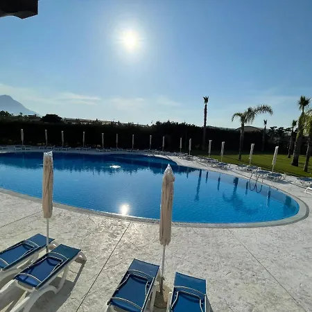 Hydria Aparthotel