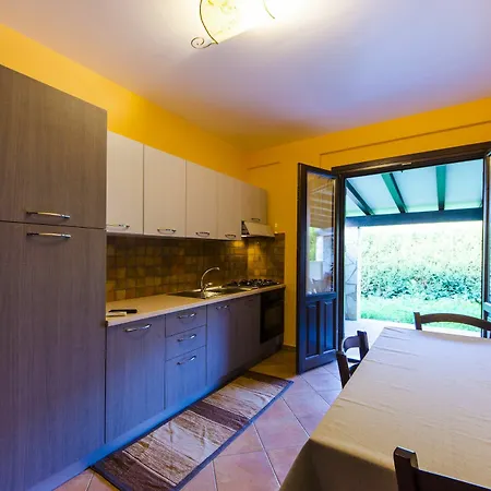 Aparthotel Hydria 3*
