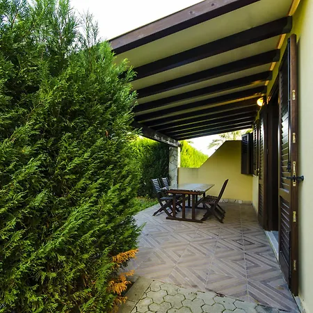 Aparthotel Hydria Campofelice Di Roccella